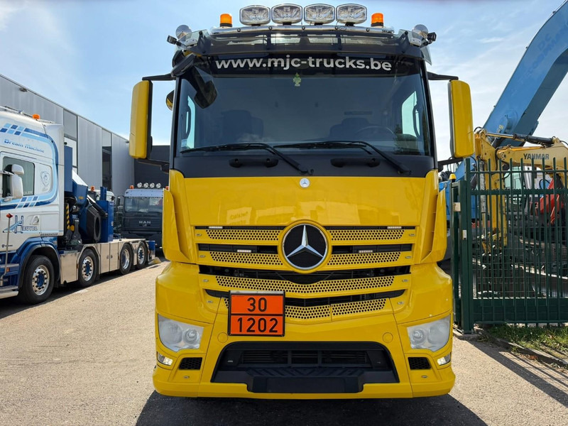 Mercedes-Benz ANTOS 2632 6x2 FUEL TANKER 16.000L - 4 COMP - DIESEL / PETROL - RETARDER - EURO 6 - LIFT / STEERING AXLE - *FULL AIR* - BE TRUCK - Autocisterna: foto 2 Mercedes-Benz ANTOS 2632 6x2 FUEL TANKER 16.000L - 4 COMP - DIESEL / PETROL - RETARDER - EURO 6 - LIFT / STEERING AXLE - *FULL AIR* - BE TRUCK - Autocisterna: foto 2
