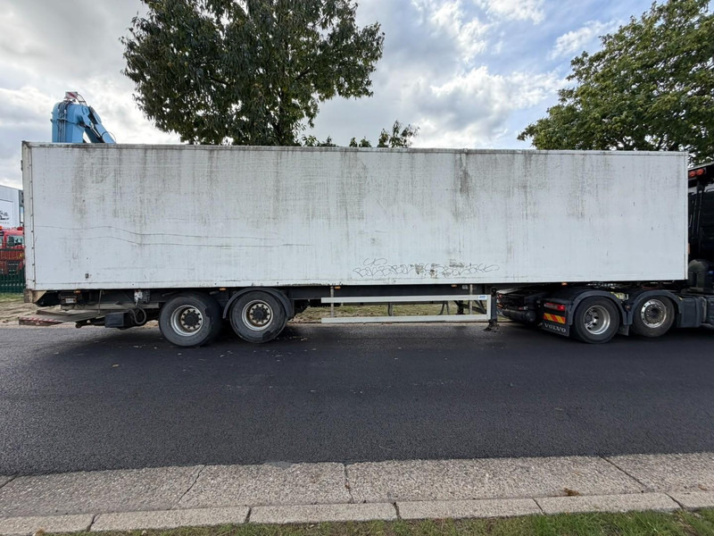 Royen S0-2-PF 2-AS GESLOTEN KIST - LAADKLEP DHOLLANDIA 3000kg - LIFT-AS - SAF - BELGISCHE PAPIEREN - Furgonas puspriekabė: foto 5 Royen S0-2-PF 2-AS GESLOTEN KIST - LAADKLEP DHOLLANDIA 3000kg - LIFT-AS - SAF - BELGISCHE PAPIEREN - Furgonas puspriekabė: foto 5