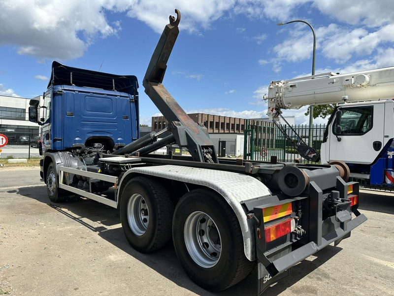 Scania 124L-420 6x2 HOOKLIFT VDL 20T - STEEL SPRING / BALLESTAS / BLATT - MANUAL - MECHANICAL PUMP - 10 TIRES DOUBLE WHEELS - Hook-lift sunkvežimis: foto 4 Scania 124L-420 6x2 HOOKLIFT VDL 20T - STEEL SPRING / BALLESTAS / BLATT - MANUAL - MECHANICAL PUMP - 10 TIRES DOUBLE WHEELS - Hook-lift sunkvežimis: foto 4