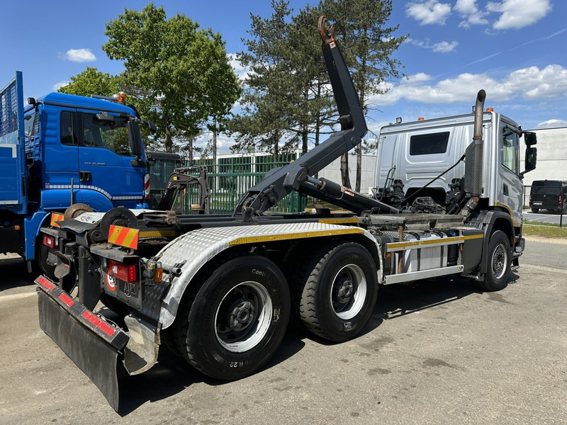 Scania G450 XT 6X4 AJK HAAKSYSTEEM 20T - 5760mm - WB 3m90 - HUB REDUCTION / STEEL SUSPENSION - EURO 6 - BE TRUCK - Hook-lift sunkvežimis: foto 5 Scania G450 XT 6X4 AJK HAAKSYSTEEM 20T - 5760mm - WB 3m90 - HUB REDUCTION / STEEL SUSPENSION - EURO 6 - BE TRUCK - Hook-lift sunkvežimis: foto 5