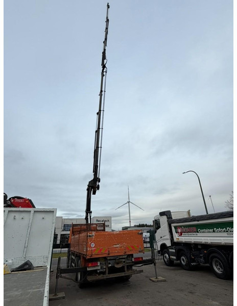 Platforminis/ Bortinis sunkvežimis, Sunkvežimis su kranu Scania P420 8X4 PRITSCHE + (25m) KRAN HIAB 422 E-5 HIPRO + JIB 100X-4 - RETARDER - *284.000km* - MANUAL - STEEL SPRING - EURO 3 - BE TRUCK: foto 20