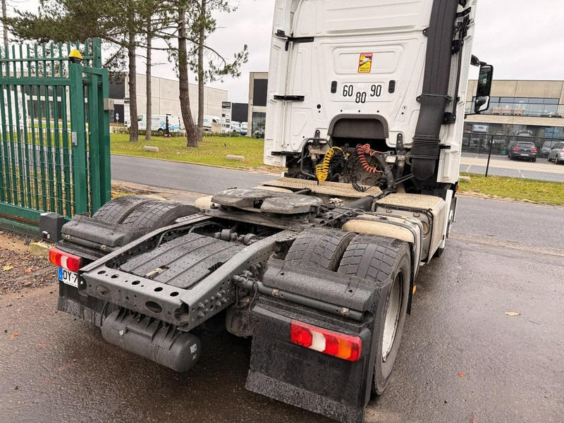 Mercedes-Benz Actros 1845 - 13L ENGINE - STREAMSPACE - FRIGO - SPOILERS - *713.000km* - GOOD CONDITION - Vilkikas: foto 5 Mercedes-Benz Actros 1845 - 13L ENGINE - STREAMSPACE - FRIGO - SPOILERS - *713.000km* - GOOD CONDITION - Vilkikas: foto 5