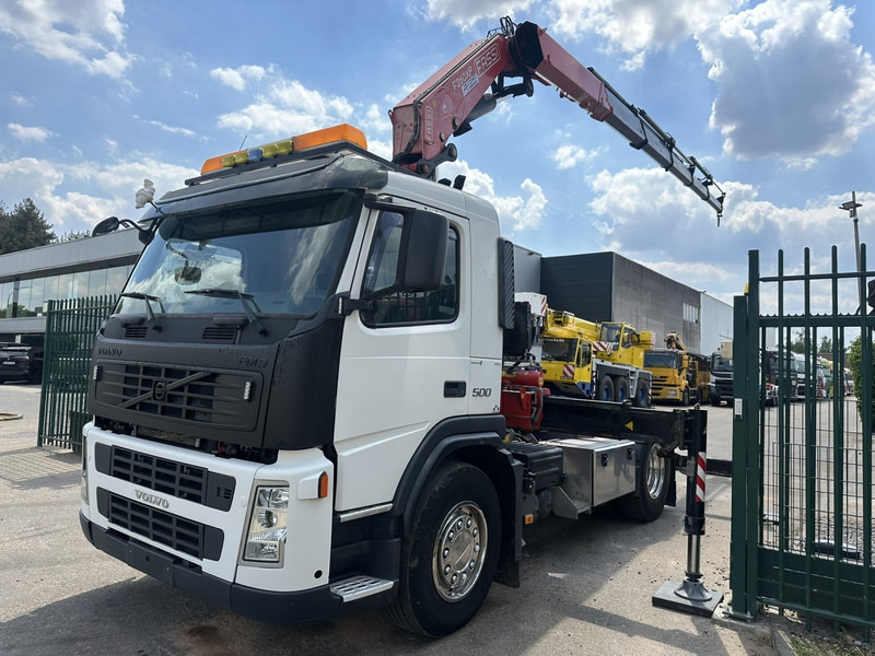 Volvo FM 400 TRACTOR + CRANE FASSI F260BXP.25 - 5x / RADIO - EURO 4 - I SHIFT - A/C - BE TRUCK - Vilkikas: foto 4 Volvo FM 400 TRACTOR + CRANE FASSI F260BXP.25 - 5x / RADIO - EURO 4 - I SHIFT - A/C - BE TRUCK - Vilkikas: foto 4