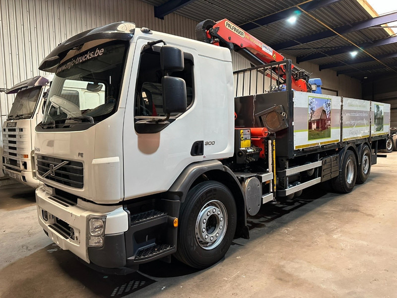 Volvo FE 300 6x2 + crane (20m!) PALFINGER PK18002 E 6x - LIFT / STEERING AXLE - MANUAL - EURO 5 - Sunkvežimis su kranu: foto 3 Volvo FE 300 6x2 + crane (20m!) PALFINGER PK18002 E 6x - LIFT / STEERING AXLE - MANUAL - EURO 5 - Sunkvežimis su kranu: foto 3