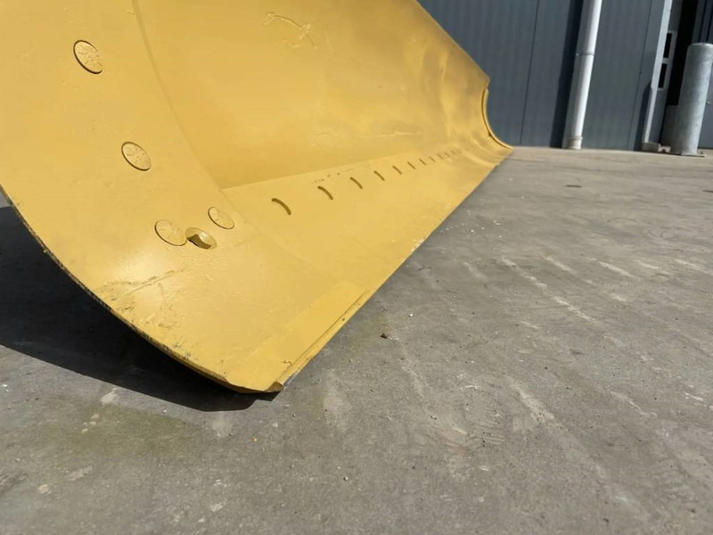 Cat 12G Moldboard - Verstuvas - Statybinė technika: foto 4 Cat 12G Moldboard - Verstuvas - Statybinė technika: foto 4