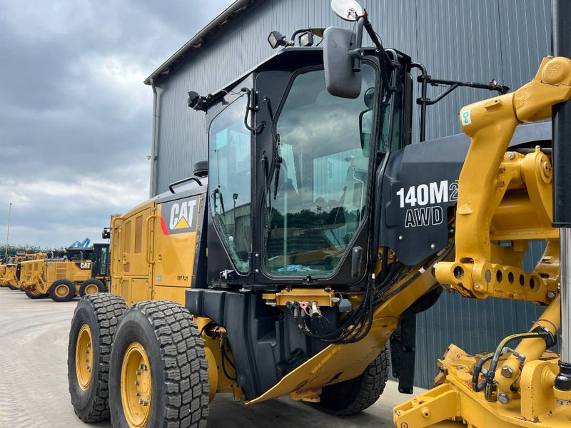 Greideris Cat 140M2 AWD: foto 18