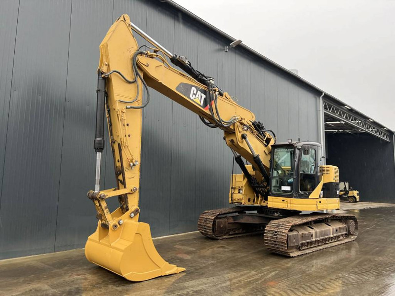 Vikšrinis ekskavatorius Cat 321D LCR: foto 1