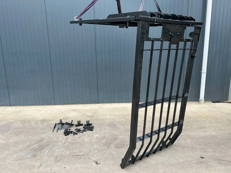 Nauja Kabina ir interjeras - Statybinė technika Cat 349D Guard: foto 7