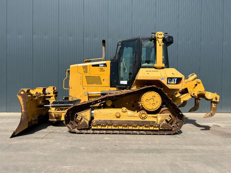 Cat D6N XL - Foldable Blade - Buldozeris: foto 2 Cat D6N XL - Foldable Blade - Buldozeris: foto 2