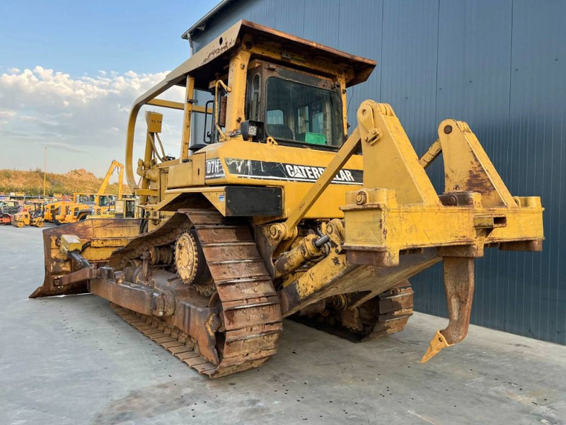 Cat D7H - Buldozeris: foto 2 Cat D7H - Buldozeris: foto 2