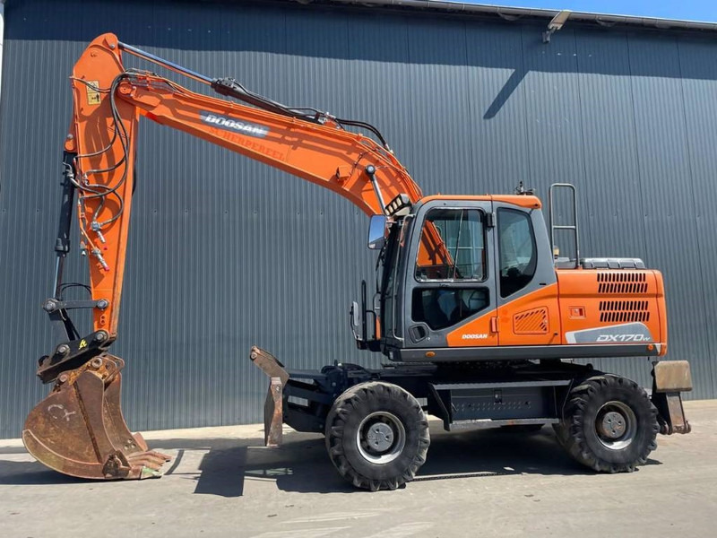 Doosan DX170W-5 - Ratinis ekskavatorius: foto 5 Doosan DX170W-5 - Ratinis ekskavatorius: foto 5