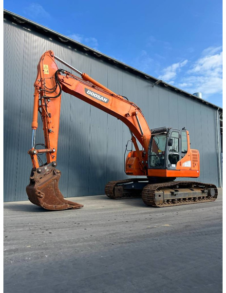 Doosan DX235LCR - Vikšrinis ekskavatorius: foto 1 Doosan DX235LCR - Vikšrinis ekskavatorius: foto 1