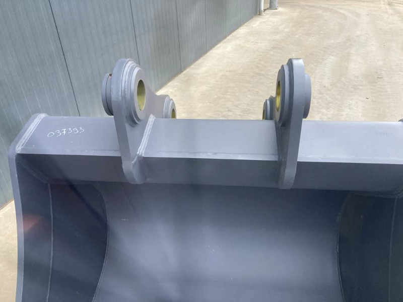 Hitachi ZX250 - Kaušas - Statybinė technika: foto 5 Hitachi ZX250 - Kaušas - Statybinė technika: foto 5