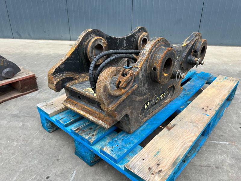 KLEPP MEK KM70 - S70- 323D - Greita jungtis - Statybinė technika: foto 1 KLEPP MEK KM70 - S70- 323D - Greita jungtis - Statybinė technika: foto 1