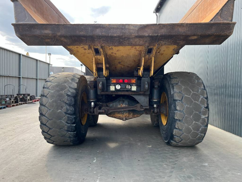 Komatsu HM400-3 - Šarnyrinis savivartis: foto 4 Komatsu HM400-3 - Šarnyrinis savivartis: foto 4