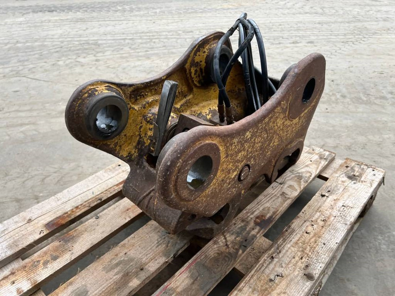 Miller Caterpillar 311D / 312D / 312E / 313F / 314D / 314 - Greita jungtis - Statybinė technika: foto 5 Miller Caterpillar 311D / 312D / 312E / 313F / 314D / 314 - Greita jungtis - Statybinė technika: foto 5