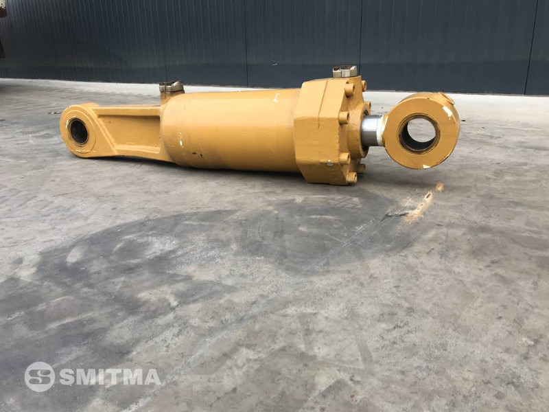Cat 155-3653 D8R / D8T Lift Cylinder - Padargas - Statybinė technika: foto 3 Cat 155-3653 D8R / D8T Lift Cylinder - Padargas - Statybinė technika: foto 3