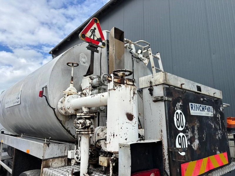 Gudronatorius pervežimui bitumo Renault Rincheval - 9.000 Liter: foto 11 Gudronatorius pervežimui bitumo Renault Rincheval - 9.000 Liter: foto 11