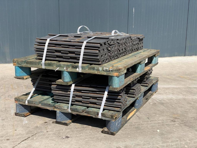 Volvo EC140 Shoes - Rėmas/ Važiuoklė - Statybinė technika: foto 1 Volvo EC140 Shoes - Rėmas/ Važiuoklė - Statybinė technika: foto 1