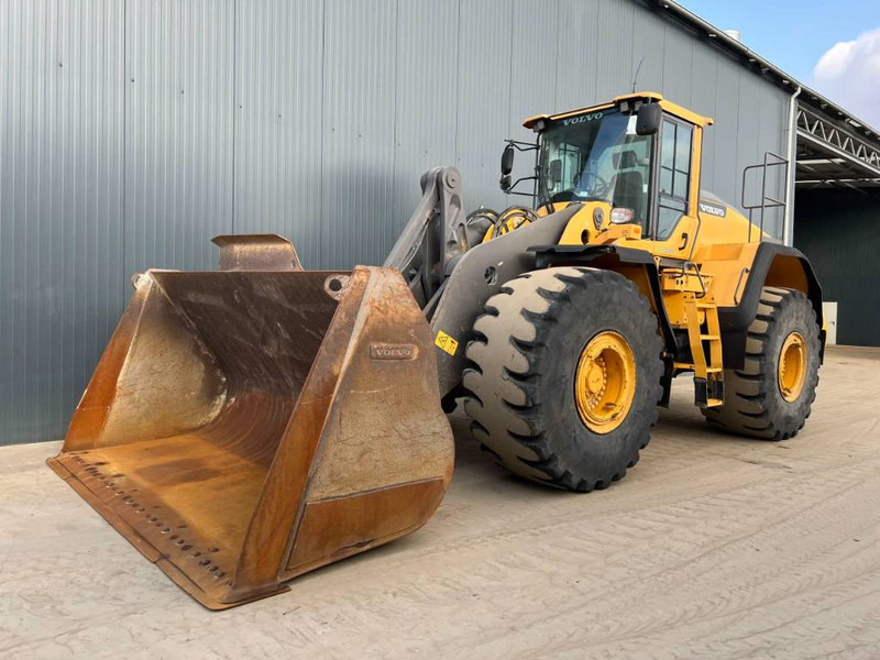 Volvo L220H - Ratinis krautuvas: foto 1 Volvo L220H - Ratinis krautuvas: foto 1