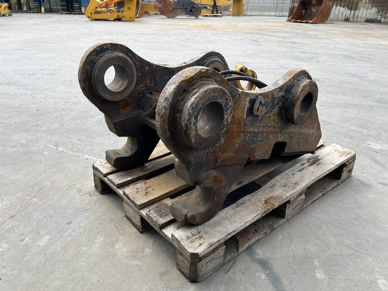 Volvo S3 / 352F - Greita jungtis - Statybinė technika: foto 5 Volvo S3 / 352F - Greita jungtis - Statybinė technika: foto 5