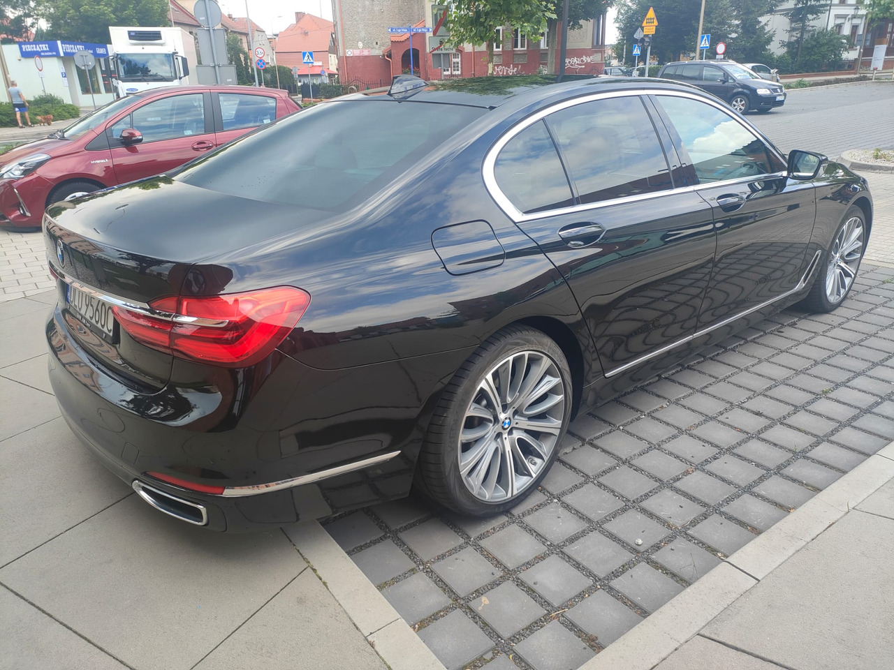 BMW 730D x-drive - Lengvasis automobilis: foto 3 BMW 730D x-drive - Lengvasis automobilis: foto 3