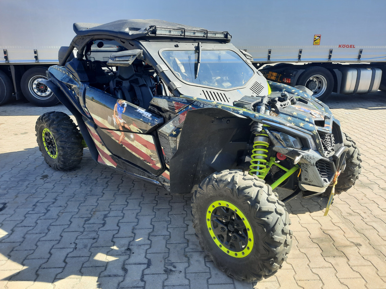 CAN-AM Maverick X3 XDS z homologacją - Keturratis: foto 3 CAN-AM Maverick X3 XDS z homologacją - Keturratis: foto 3