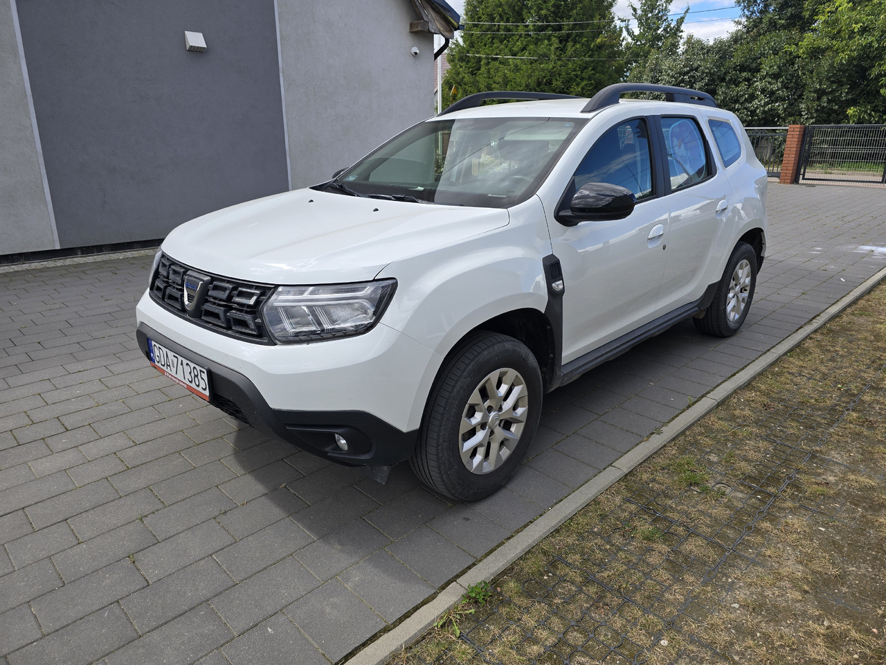 DACIA DUSTER 1.0 + LPG - Lengvasis automobilis: foto 3 DACIA DUSTER 1.0 + LPG - Lengvasis automobilis: foto 3