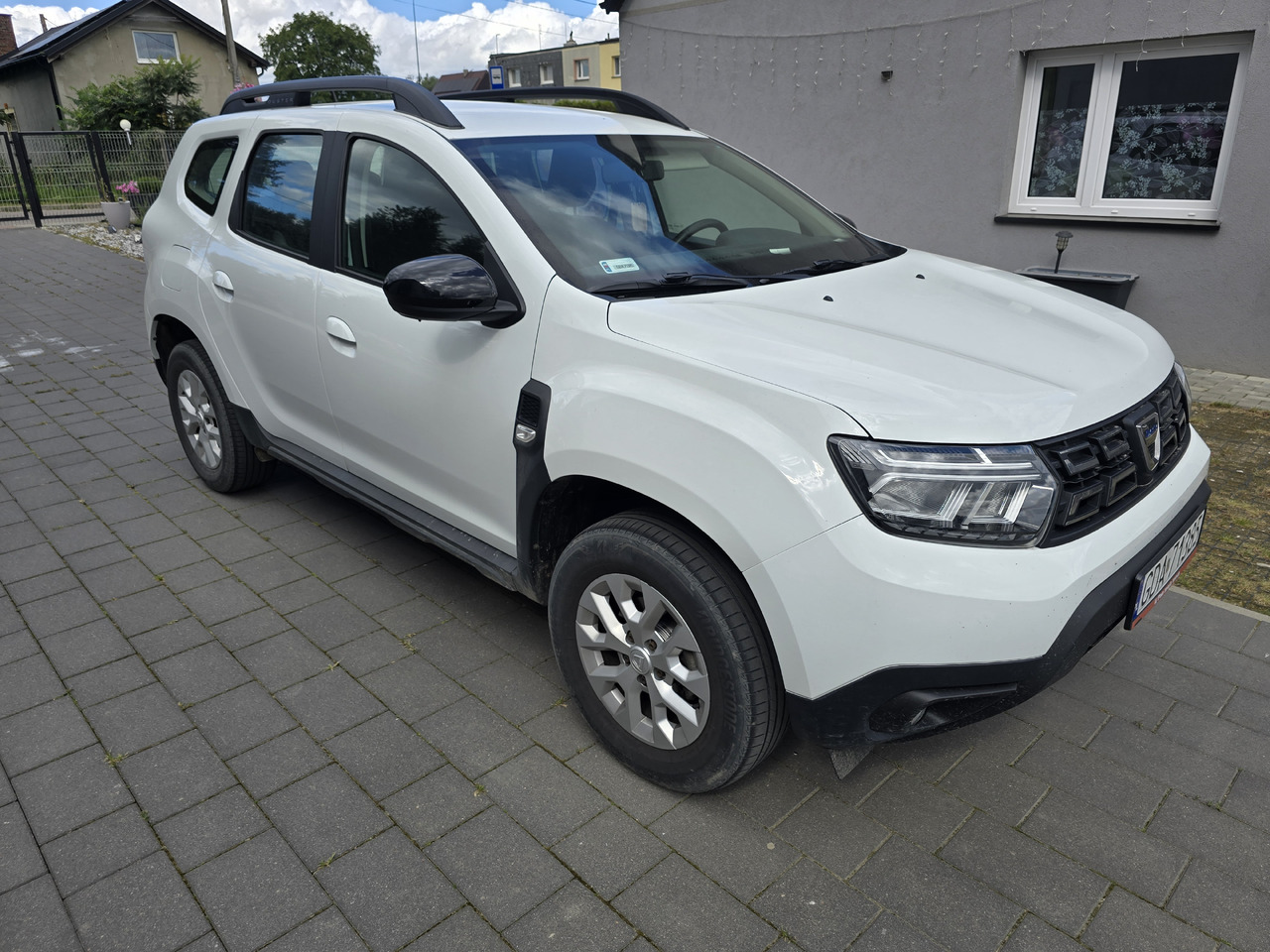 DACIA DUSTER 1.0 + LPG - Lengvasis automobilis: foto 1 DACIA DUSTER 1.0 + LPG - Lengvasis automobilis: foto 1