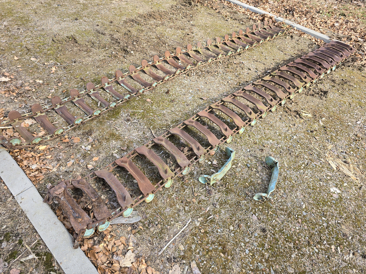 Gąsienice 400/60-15.5 - Vikšrai - Miško technika: foto 4 Gąsienice 400/60-15.5 - Vikšrai - Miško technika: foto 4