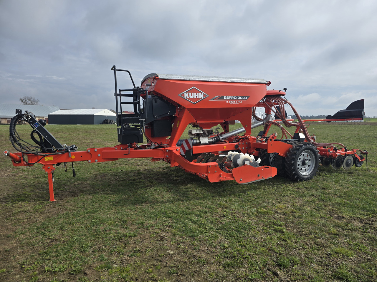 KUHN ESPRO 3000 - Kombinuota sėjamoji: foto 2 KUHN ESPRO 3000 - Kombinuota sėjamoji: foto 2