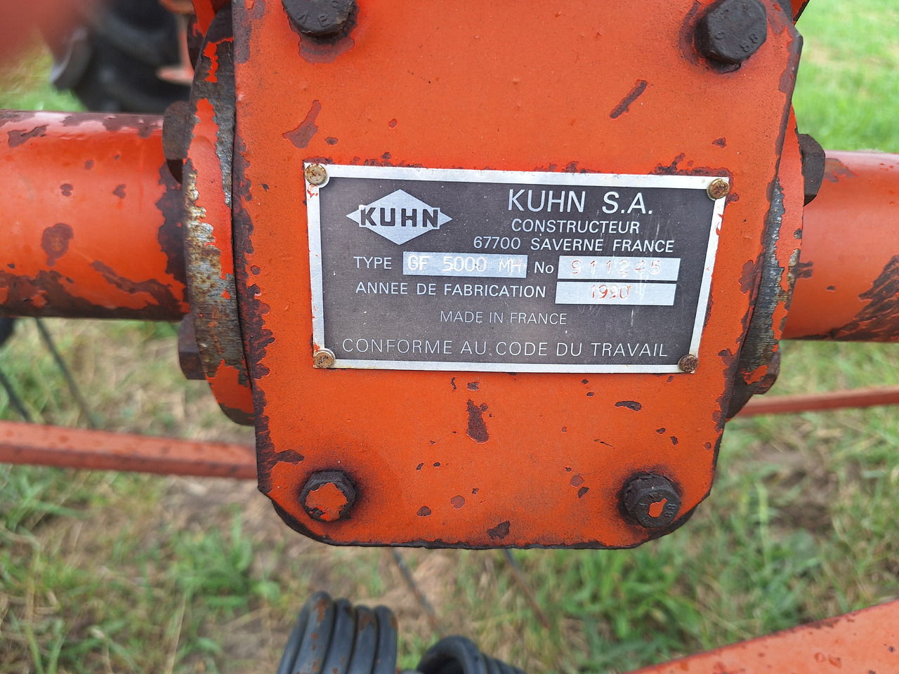 KUHN GF5000MH - Šieno grėblys/ Vartytuvas: foto 4 KUHN GF5000MH - Šieno grėblys/ Vartytuvas: foto 4