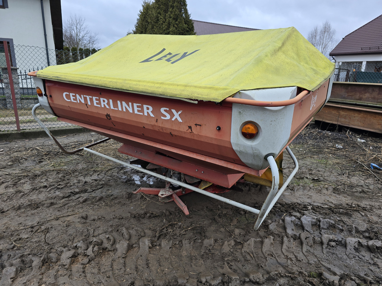LELY Centerliner SX 2500 - Trąšų barstytuvas: foto 4 LELY Centerliner SX 2500 - Trąšų barstytuvas: foto 4
