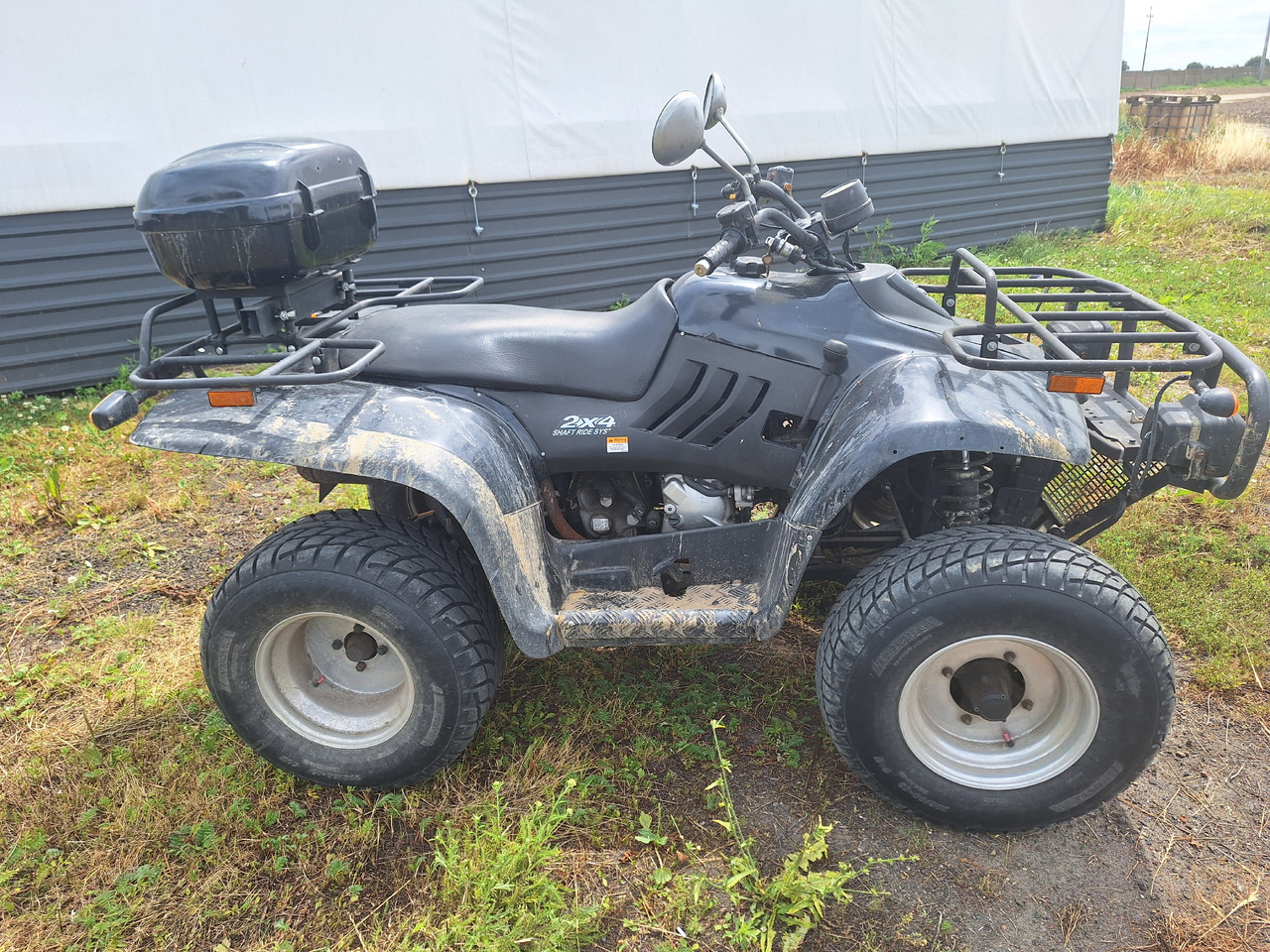 Linhai  - Lengvasis automobilis: foto 3 Linhai  - Lengvasis automobilis: foto 3