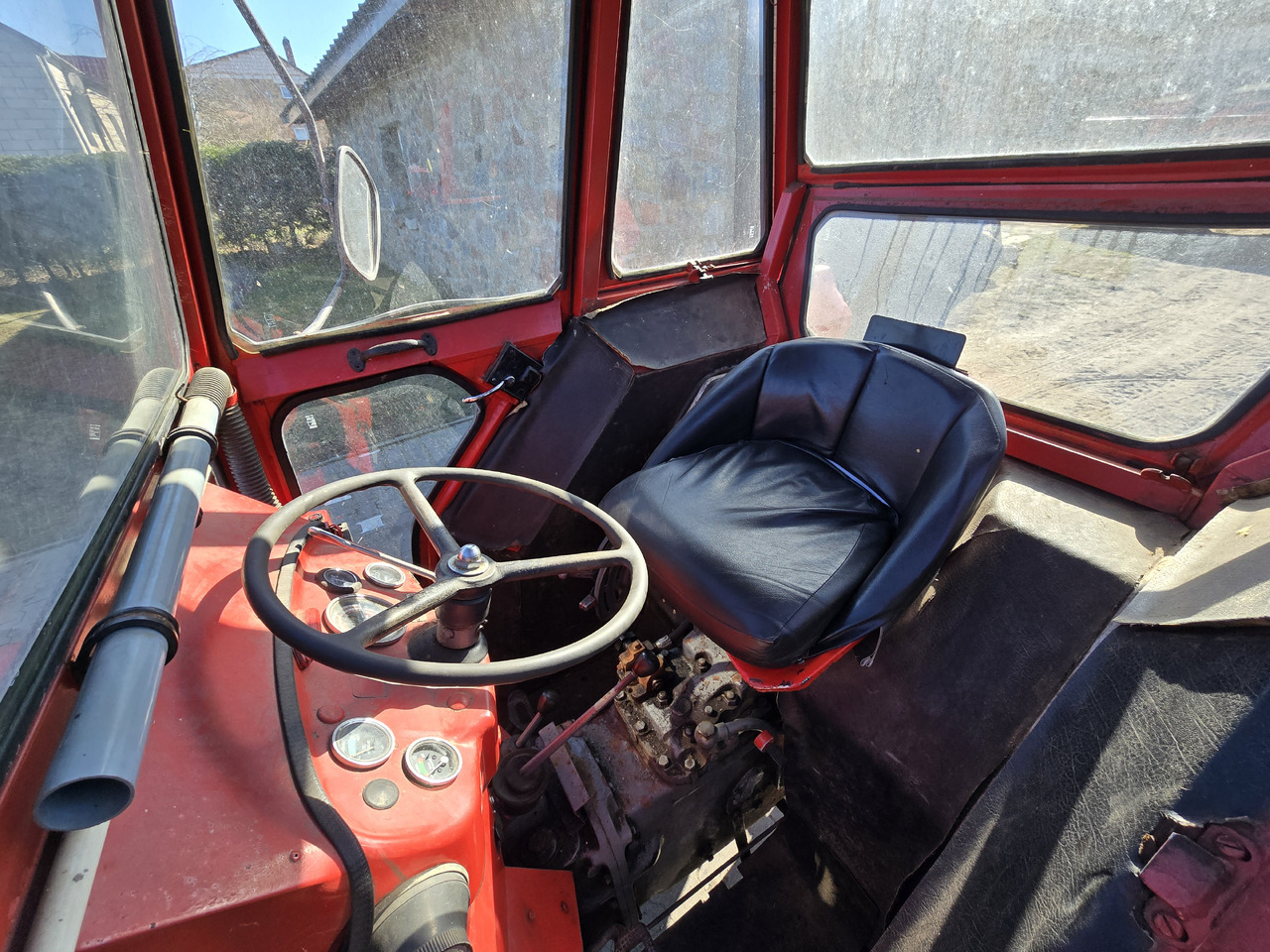 MASSEY FERGUSON 135 - Traktorius: foto 4 MASSEY FERGUSON 135 - Traktorius: foto 4