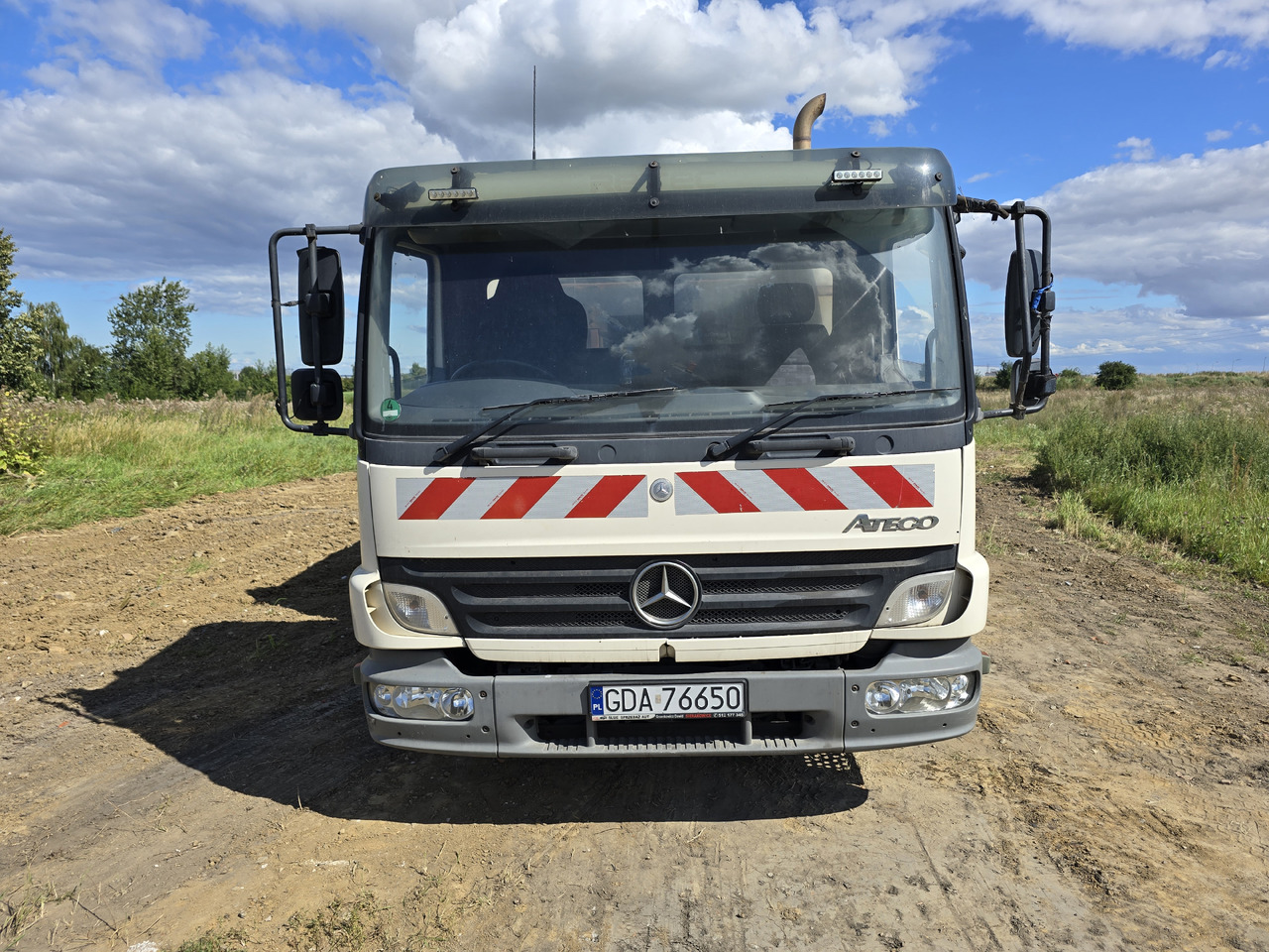 MERCEDES-BENZ Atego - Gatvių šlavimo mašina: foto 4 MERCEDES-BENZ Atego - Gatvių šlavimo mašina: foto 4