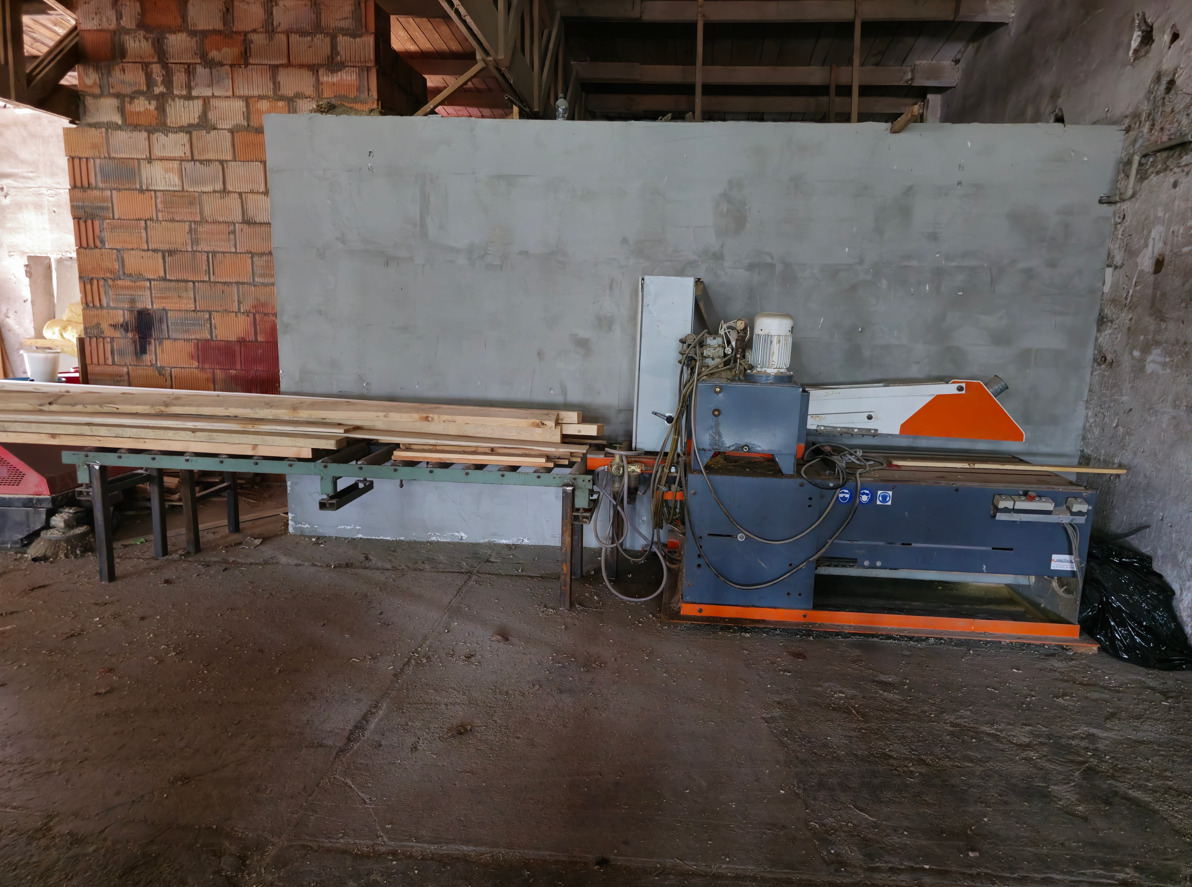 Partner Piła kapująca poprzeczna hydrauliczna - Medžio apdirbimo staklės: foto 3 Partner Piła kapująca poprzeczna hydrauliczna - Medžio apdirbimo staklės: foto 3