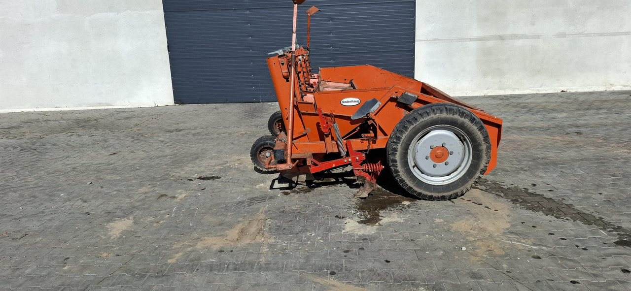 UDERHAUG 351 - Bulvių sodinamoji: foto 4 UDERHAUG 351 - Bulvių sodinamoji: foto 4