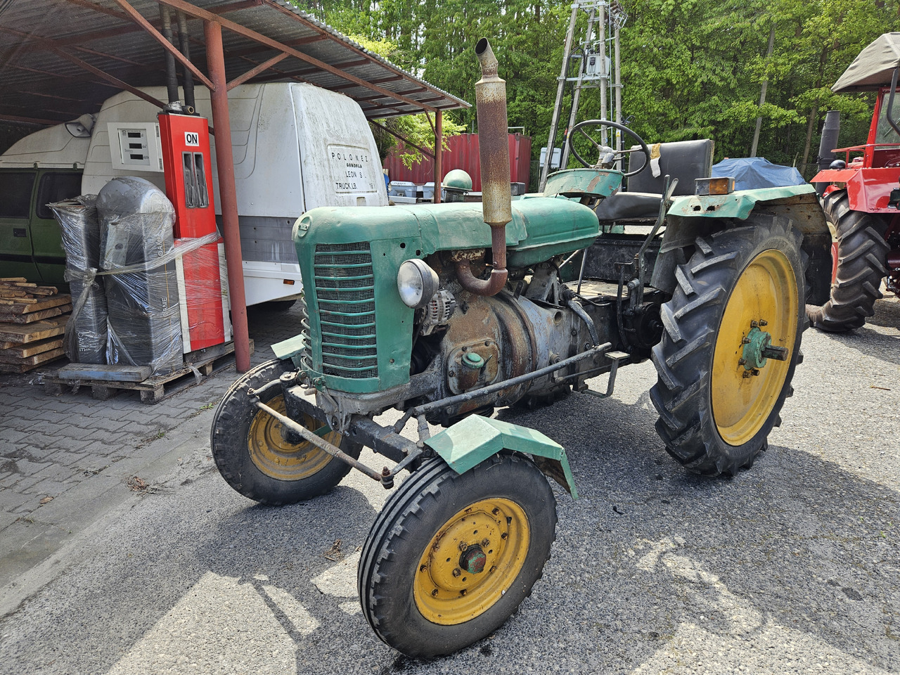 Zetor 25 - Traktorius: foto 1 Zetor 25 - Traktorius: foto 1