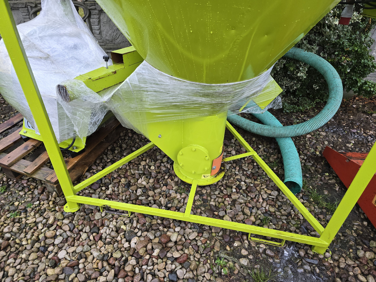 Adraf S01/1 - Pašarų maišytuvas: foto 3 Adraf S01/1 - Pašarų maišytuvas: foto 3