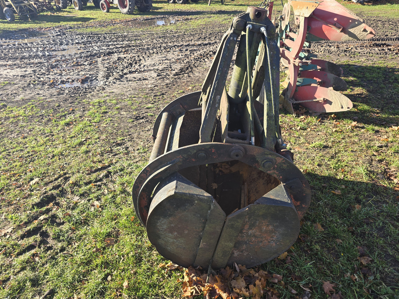 Inna 130 - Kaušas - Statybinė technika: foto 5 Inna 130 - Kaušas - Statybinė technika: foto 5