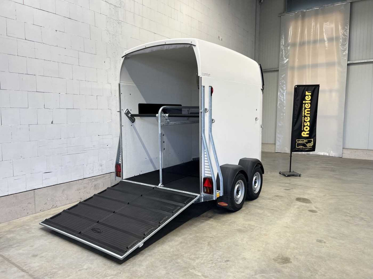 BOECKMANN Comfort Neu Pferdeanhänger - Priekaba žirgams vežti: foto 4 BOECKMANN Comfort Neu Pferdeanhänger - Priekaba žirgams vežti: foto 4