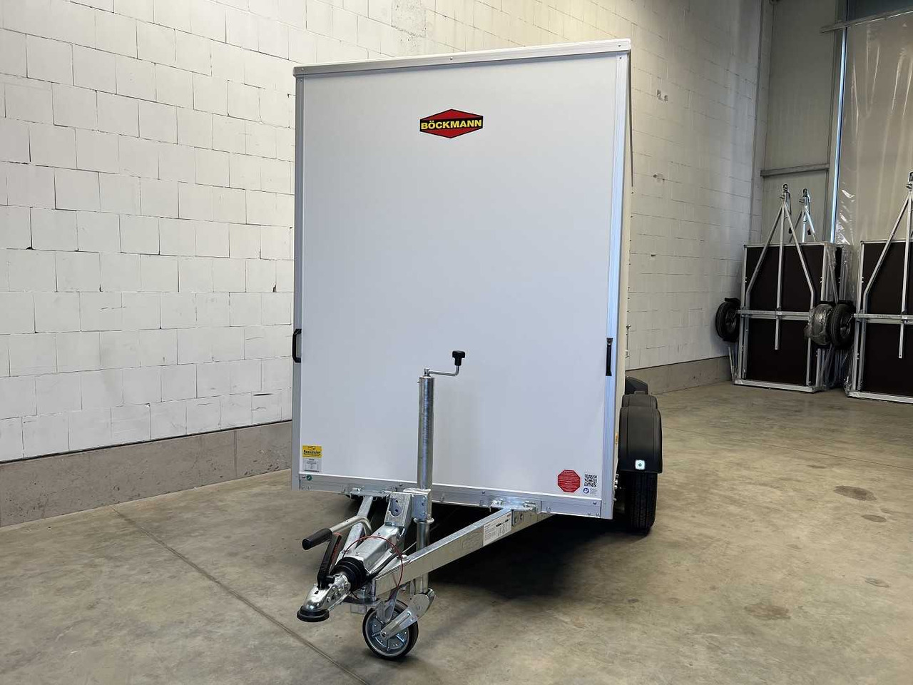 BOECKMANN KT 3015/20 H F Kofferanhänger - Furgonas priekaba: foto 1 BOECKMANN KT 3015/20 H F Kofferanhänger - Furgonas priekaba: foto 1