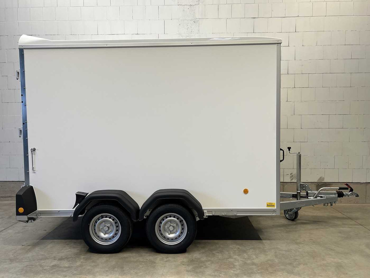 BOECKMANN KT 3015/20 H F Kofferanhänger - Furgonas priekaba: foto 2 BOECKMANN KT 3015/20 H F Kofferanhänger - Furgonas priekaba: foto 2