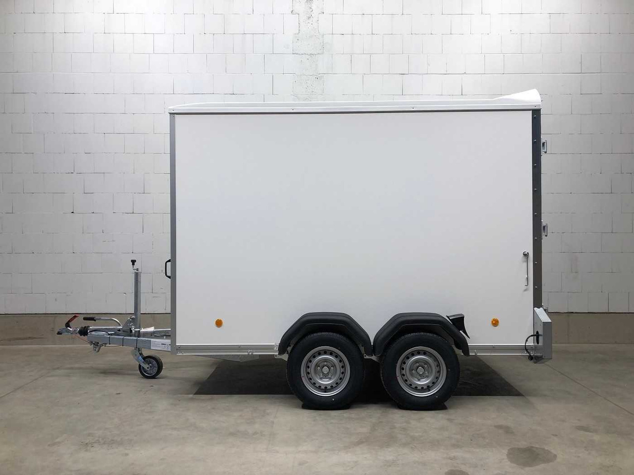 BOECKMANN KT 3015/27 H F Kofferanhänger - Furgonas priekaba: foto 2 BOECKMANN KT 3015/27 H F Kofferanhänger - Furgonas priekaba: foto 2