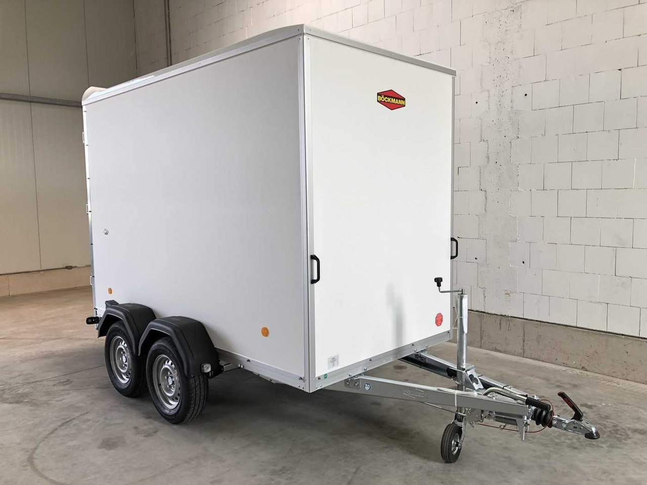 BOECKMANN KT 3015/27 H Kofferanhänger - Furgonas priekaba: foto 2 BOECKMANN KT 3015/27 H Kofferanhänger - Furgonas priekaba: foto 2