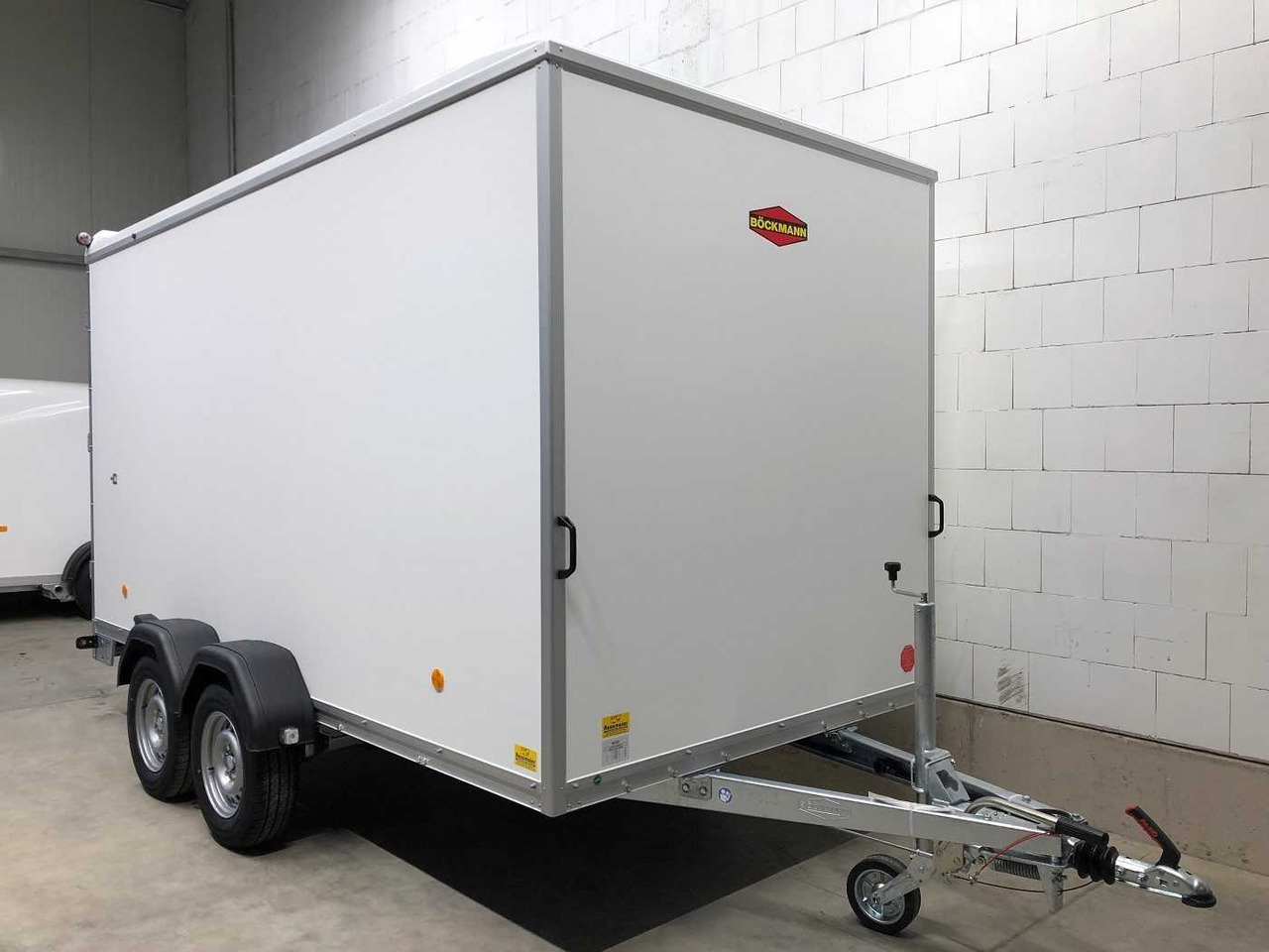 BOECKMANN KT 4018/27 H Kofferanhänger - Furgonas priekaba: foto 3 BOECKMANN KT 4018/27 H Kofferanhänger - Furgonas priekaba: foto 3