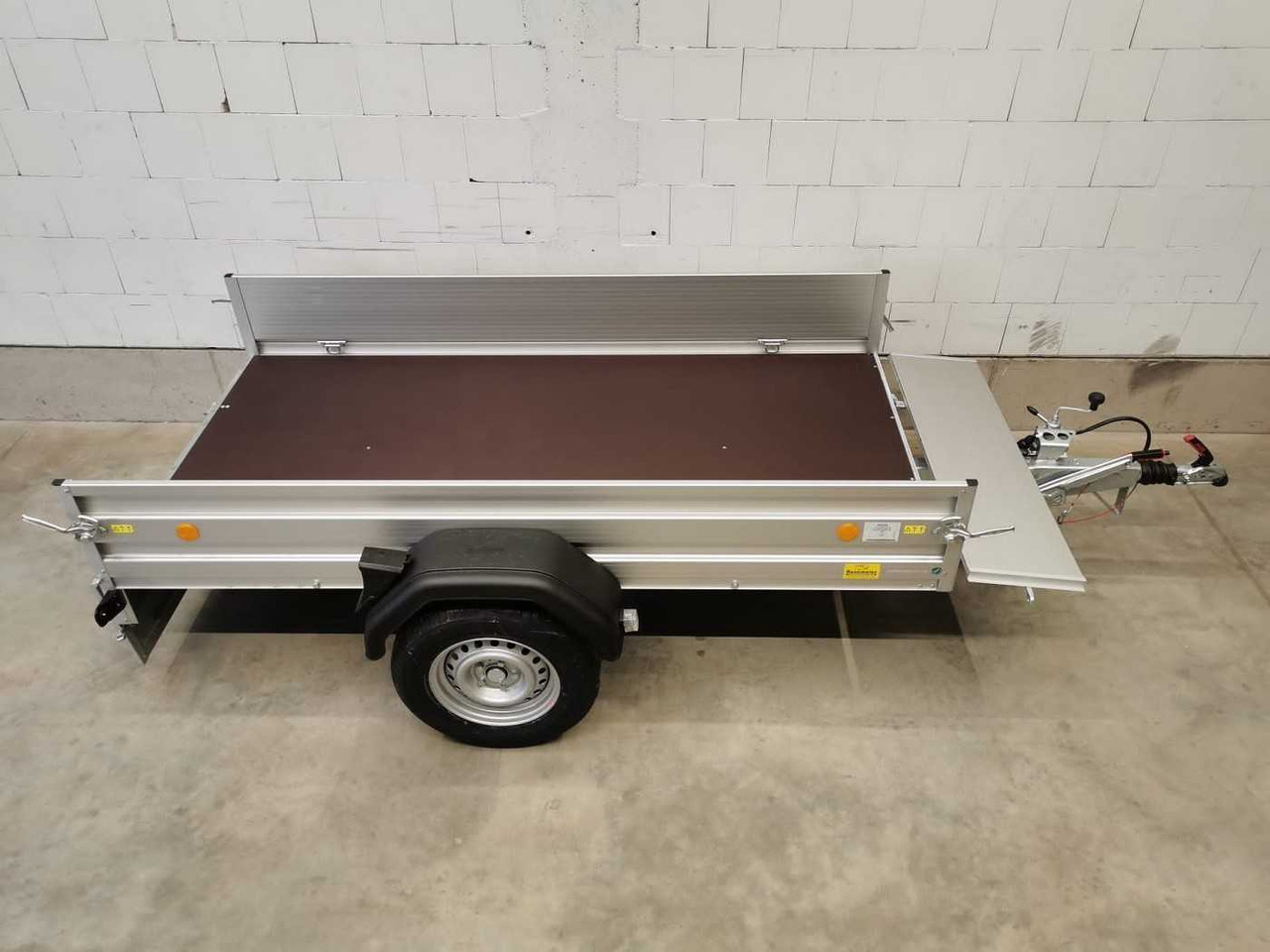 BOECKMANN TL-AL 2513/135 Stkl Kastenanhänger gebremst - Automobilinė priekaba: foto 1 BOECKMANN TL-AL 2513/135 Stkl Kastenanhänger gebremst - Automobilinė priekaba: foto 1