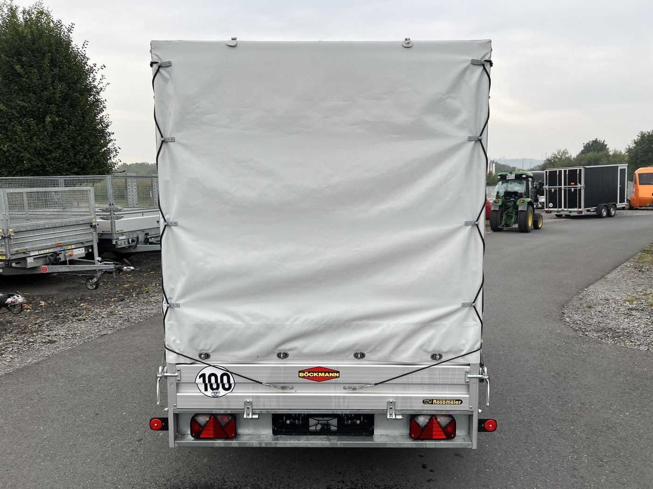 BOECKMANN TL-AL 3015/20 Plane Kastenanhänger gebremst - Automobilinė priekaba: foto 4 BOECKMANN TL-AL 3015/20 Plane Kastenanhänger gebremst - Automobilinė priekaba: foto 4