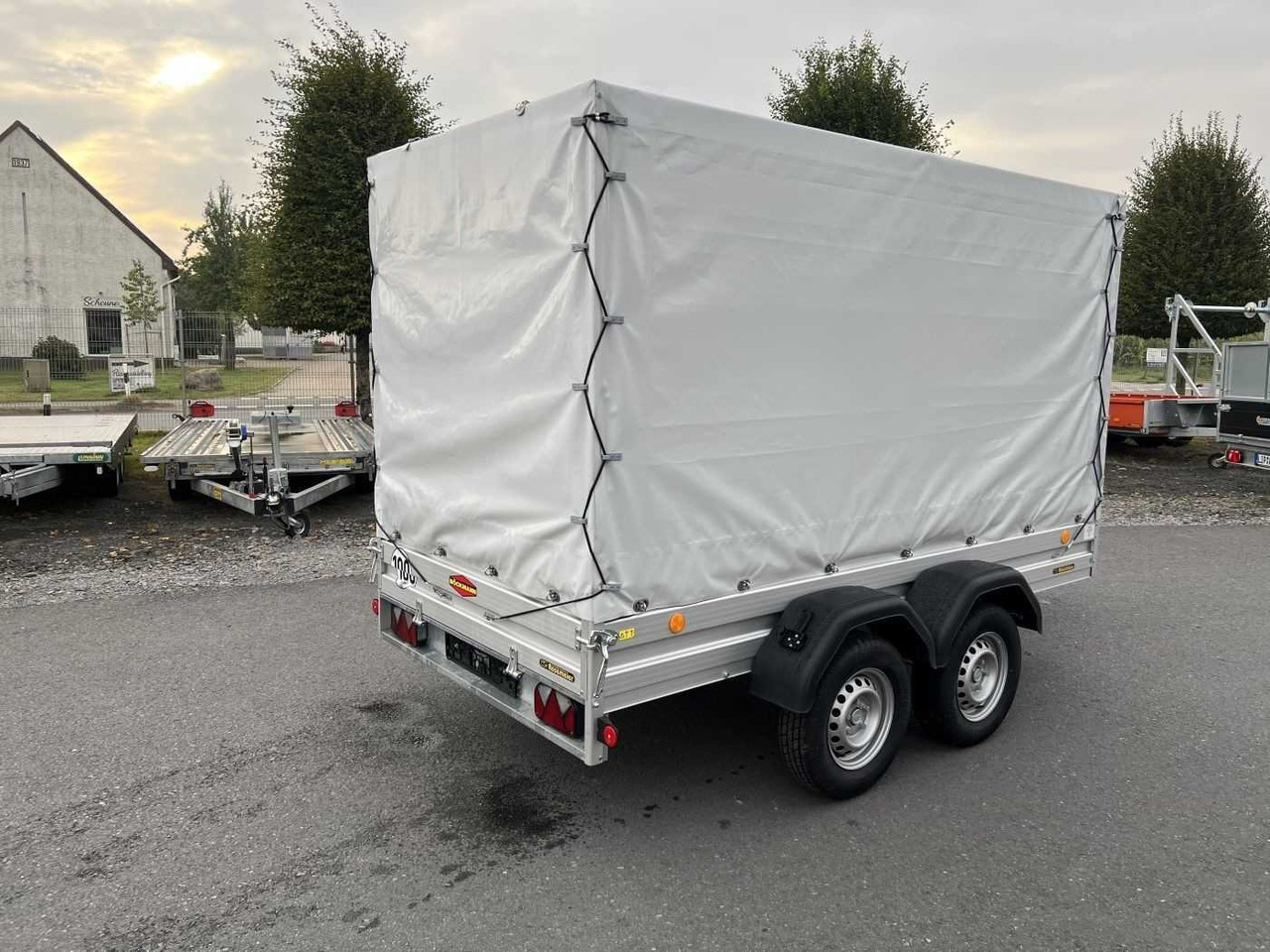 BOECKMANN TL-AL 3015/20 Plane Kastenanhänger gebremst - Automobilinė priekaba: foto 3 BOECKMANN TL-AL 3015/20 Plane Kastenanhänger gebremst - Automobilinė priekaba: foto 3